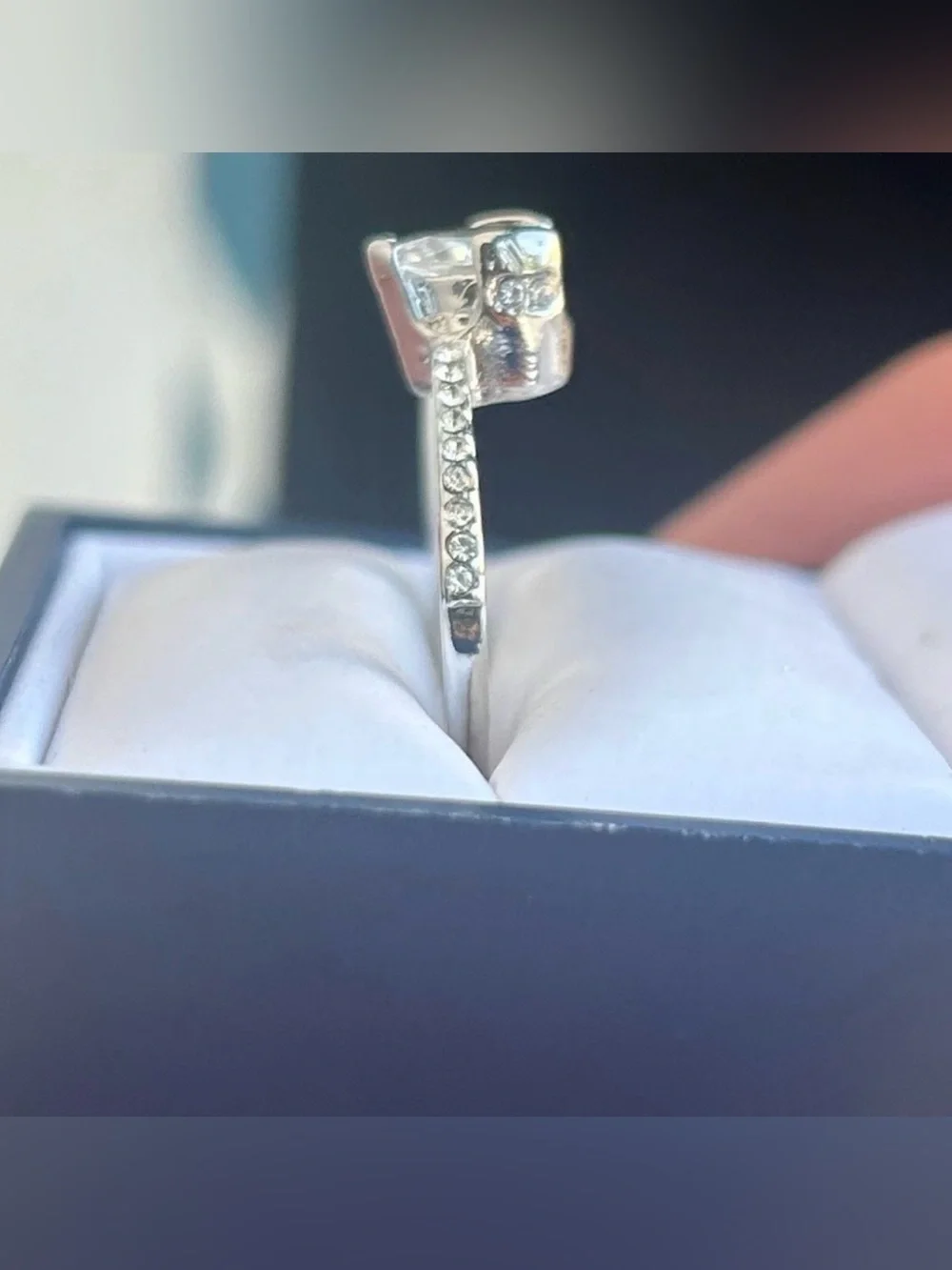 Faux Diamond Pear Cut Teardrop Ring Size 8 Silver Tone Pave Rhinestone Band